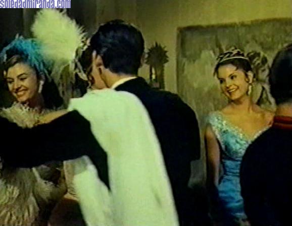 scbella18.jpg - La bella Mimí screencap