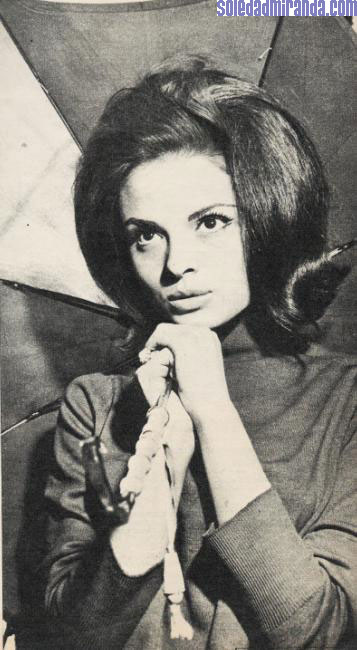 mod18gaceta-3-27-65h.jpg - Gaceta Ilustrada, March 1965: a splendid future in movies