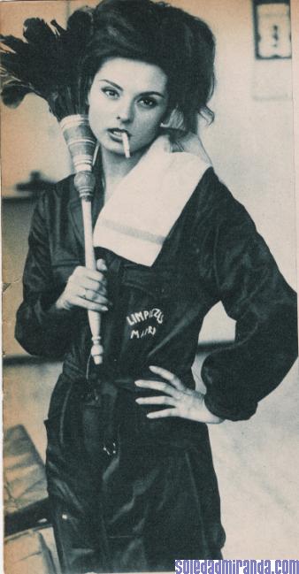 mod19e.jpg - Garbo, May 1965: gamine window cleaner