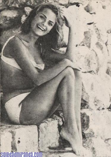 mod26.jpg - magazine photoshoot, 1965