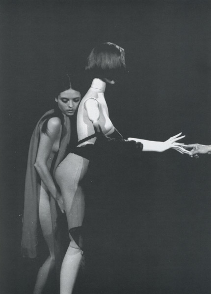 035stillh.jpg - Vampyros Lesbos still