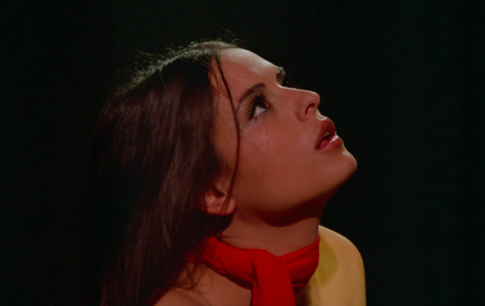 scvamp06.jpg - Vampyros Lesbos screencap