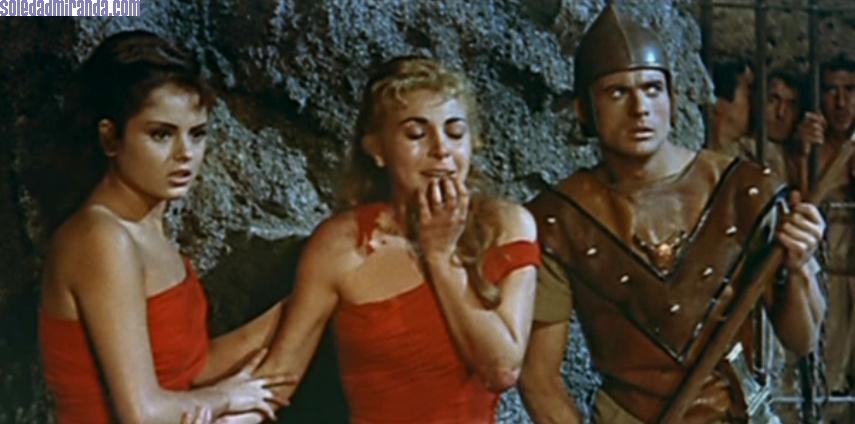 scursu34.jpg - Ursus screencap